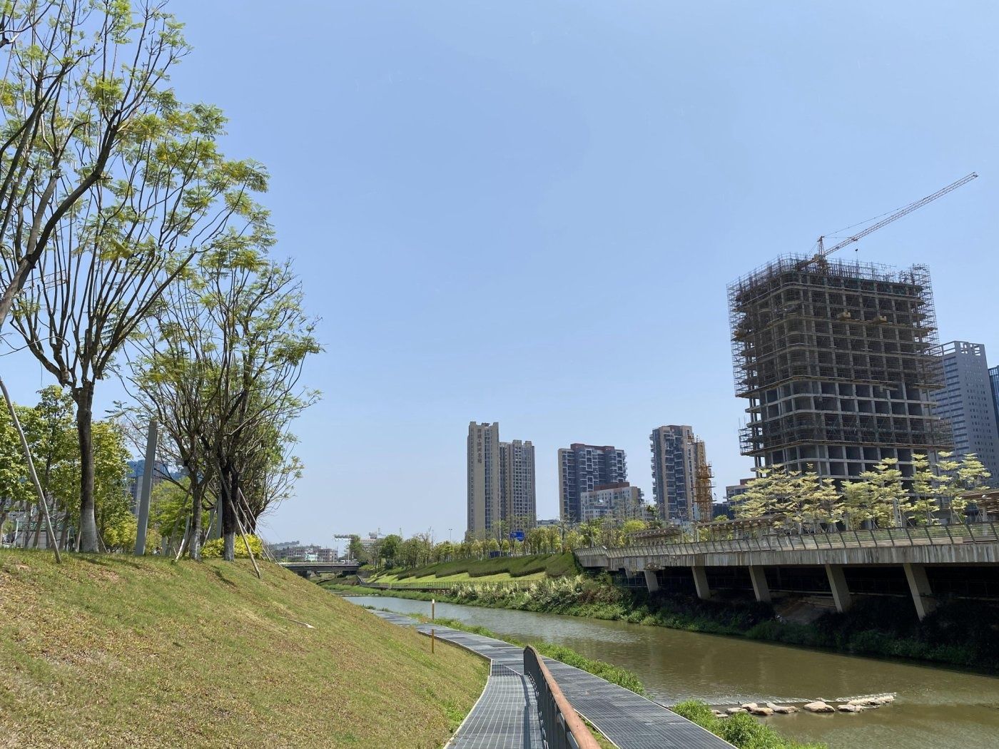 佳华沙湖广场