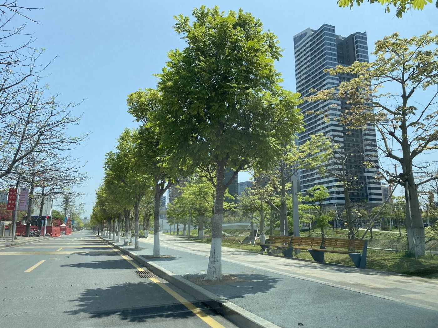 佳华沙湖广场